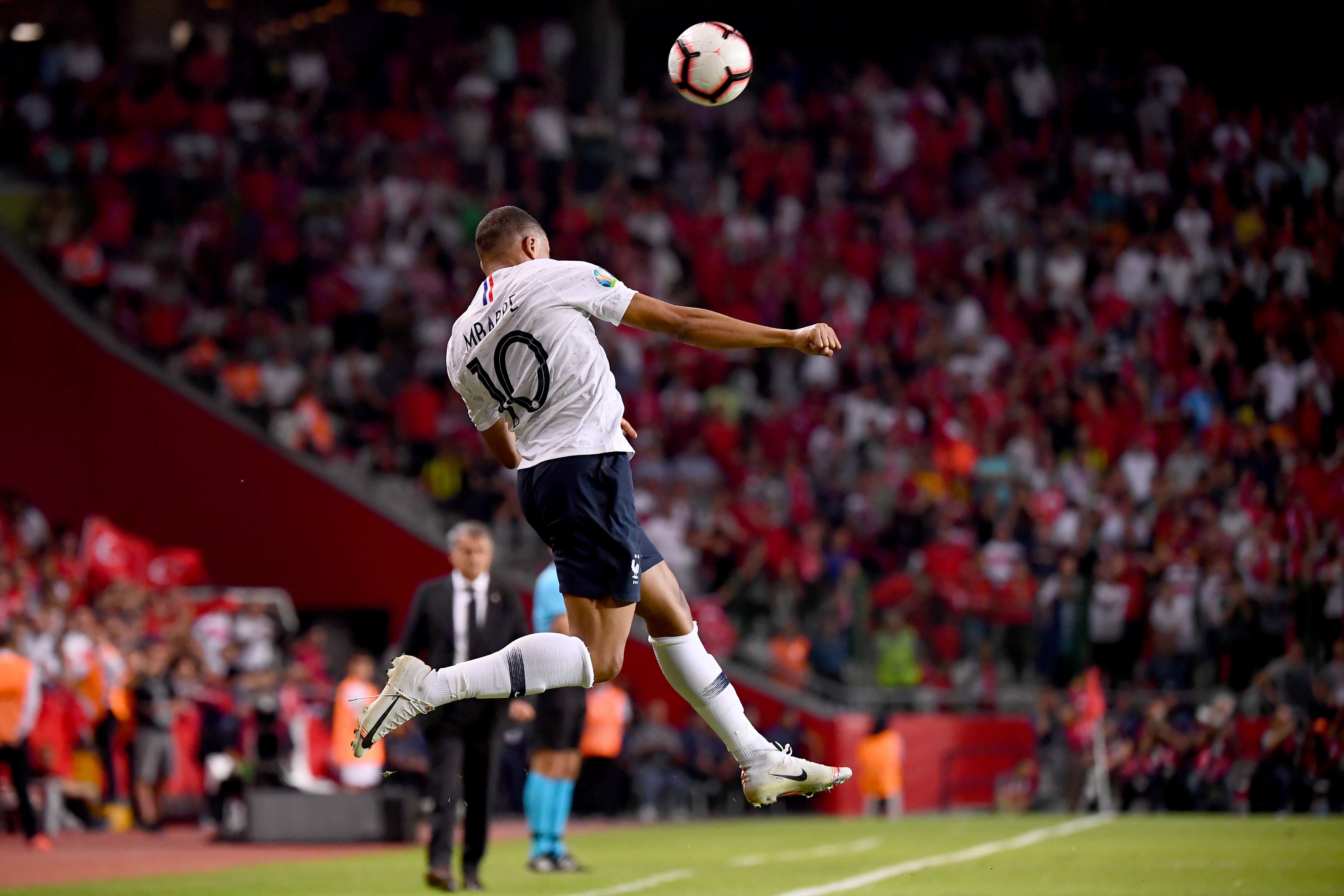 新传媒的一 新传媒的一