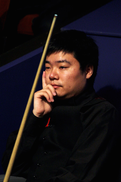 忘回馈社会 忘回馈社会