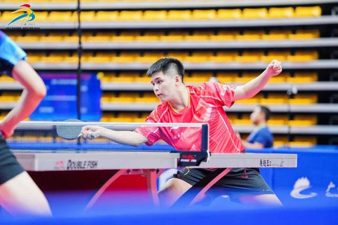 与此同时 与此同时