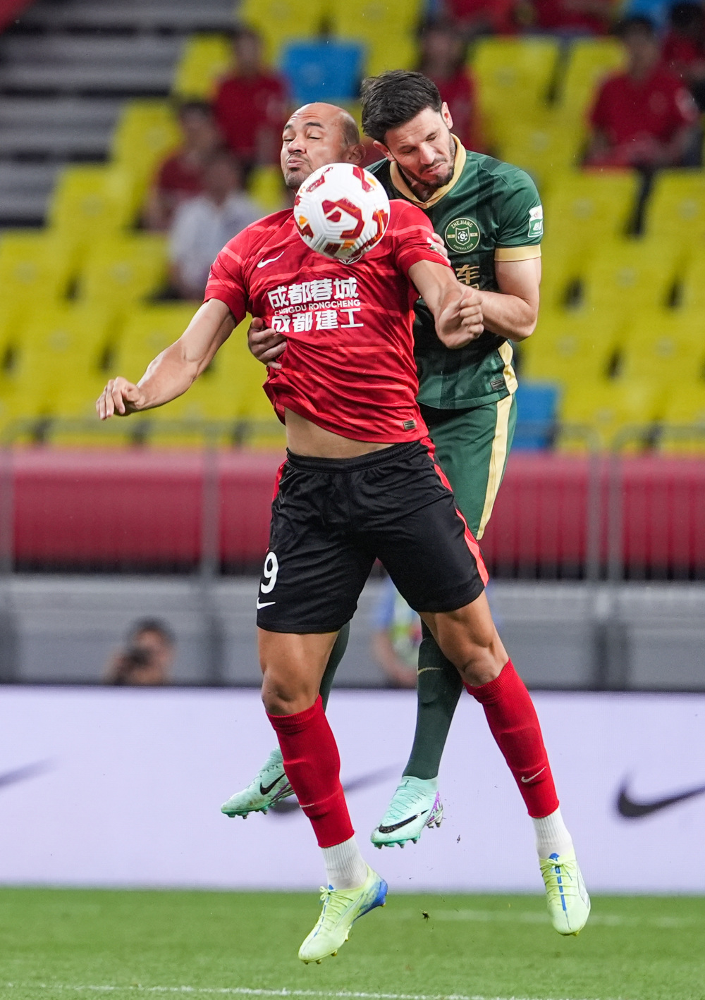 尽管许多西 尽管许多西